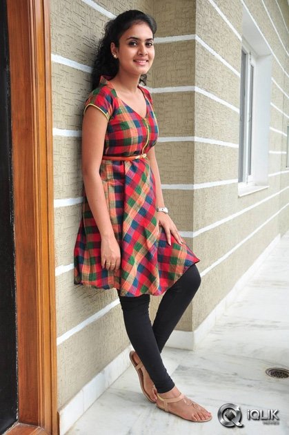 Sukriti-at-Kerintha-Movie-Success-Meet